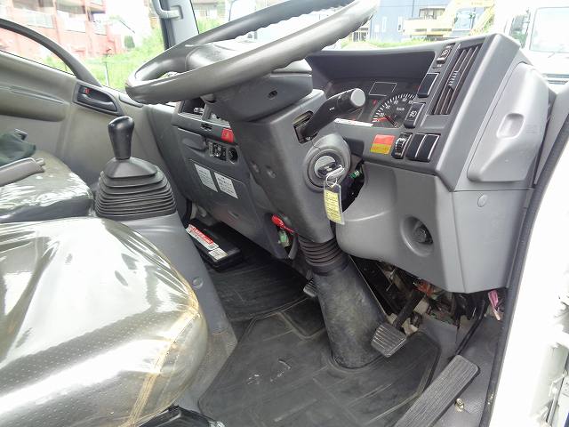 サムネイル画像15 登録在庫リスト No.8909いすゞ エルフ 平成25年 TKG-NMR85AN