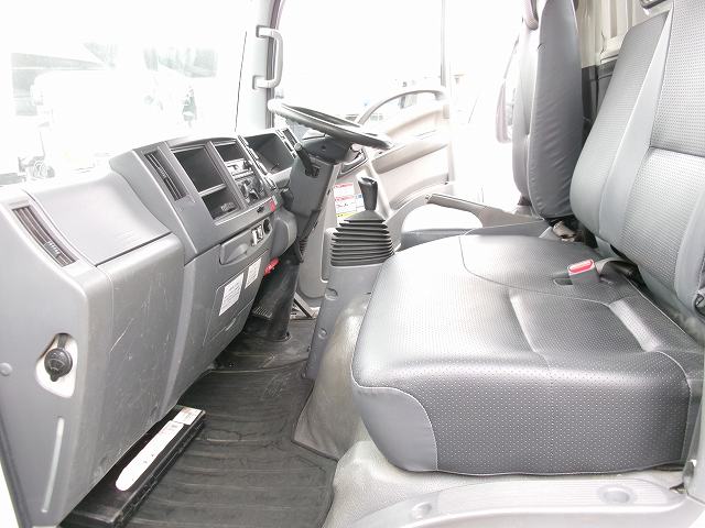 サムネイル画像16 登録在庫リスト No.8909いすゞ エルフ 平成25年 TKG-NMR85AN