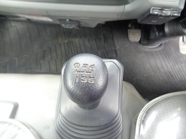 ͥ14 Ͽ߸˥ꥹ  No.9526 ǥȥ ʿ31ǯ TKG-XZU650M