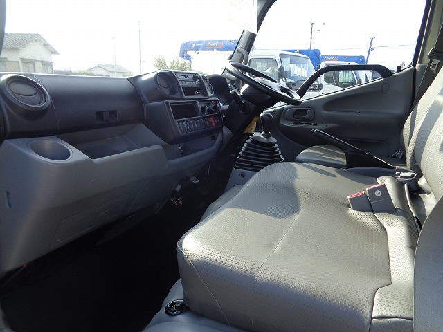 ����ͥ������15 ��Ͽ�߸˥ꥹ��  No.9734���� �ǥ�ȥ� ʿ��25ǯ TKG-XZU650M