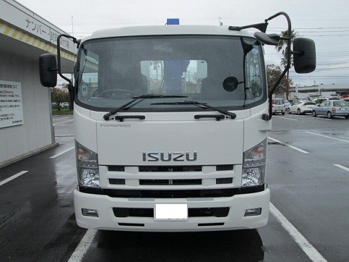 納車画像2 ご成約ありがとうございます 2014年7月31日 鹿児島県 S様。 新車4tクレーン付 納車させていただきました。
■いすゞフォワード 26年 TKG-FRR90S2
■タダノクレーン ZE364HR ラジコン・フックイン
●荷箱×1